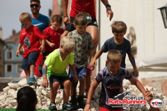 WUG_26_KIDS_00371